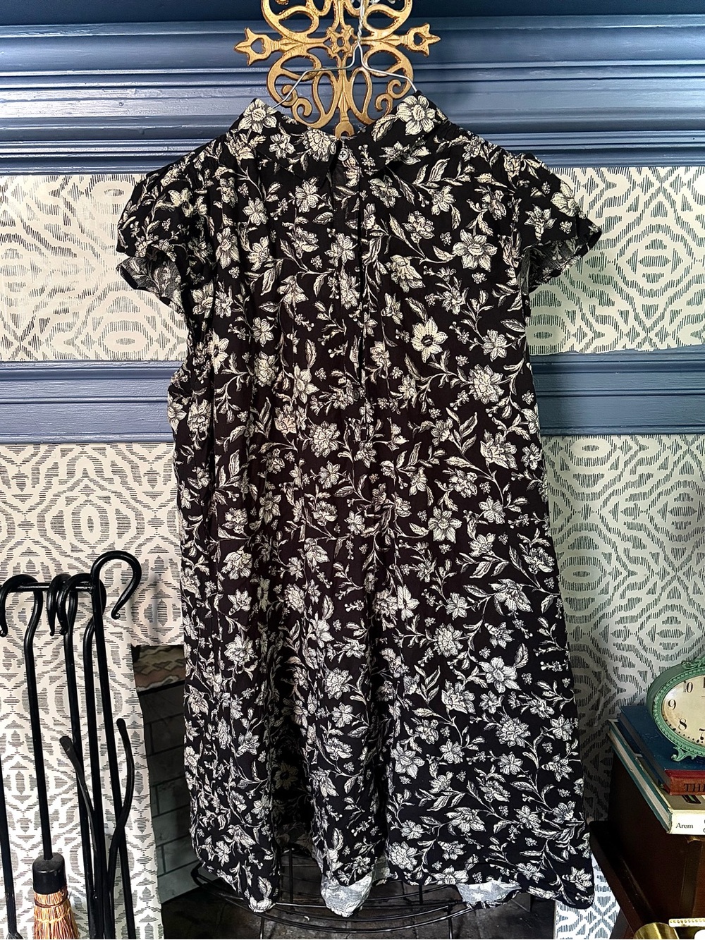 Time and Tru Black Floral Mini Dress with White Print